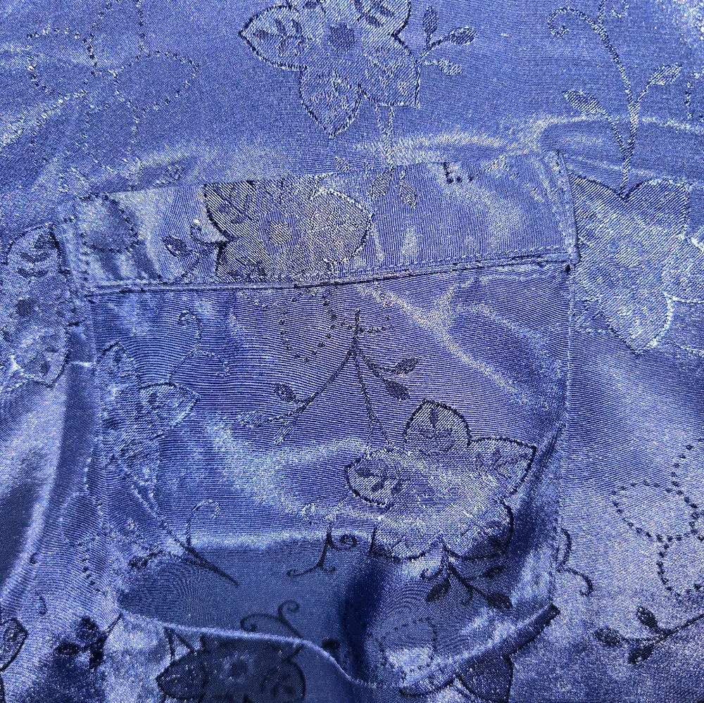 Valerie Steven long nightgown - Picture 5 of 10